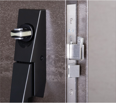 鎌式デッドボルト錠